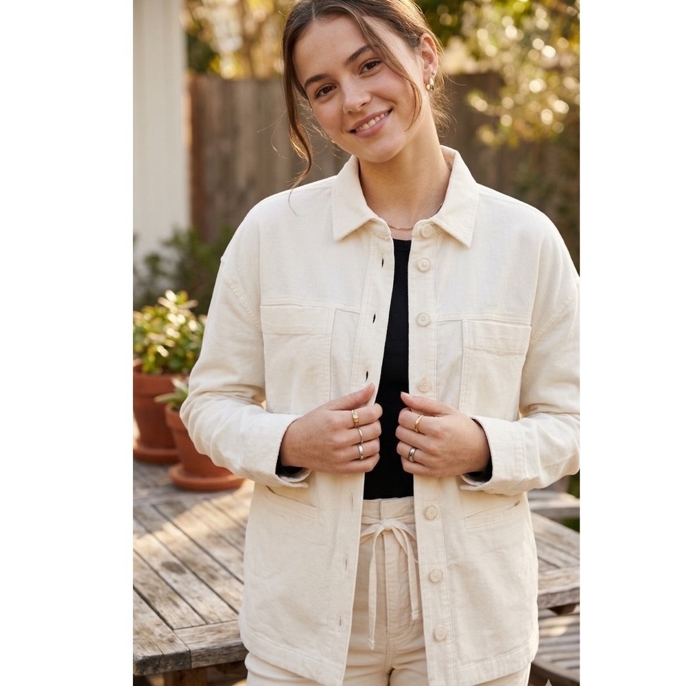 TravisMathew Friday Feeling‎ Shacket Eggnog Corduroy Shirt Jacket Cream Womens L